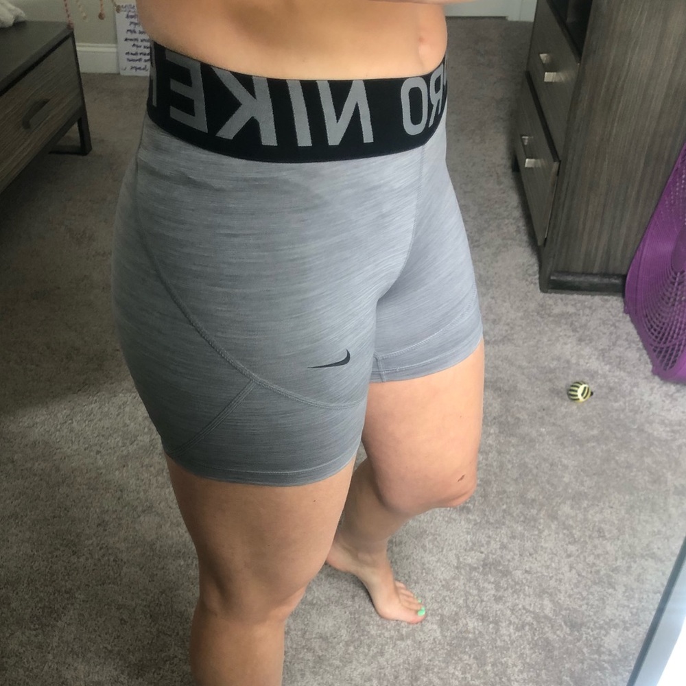 Nike Pro Spandex Shorts Grey Small